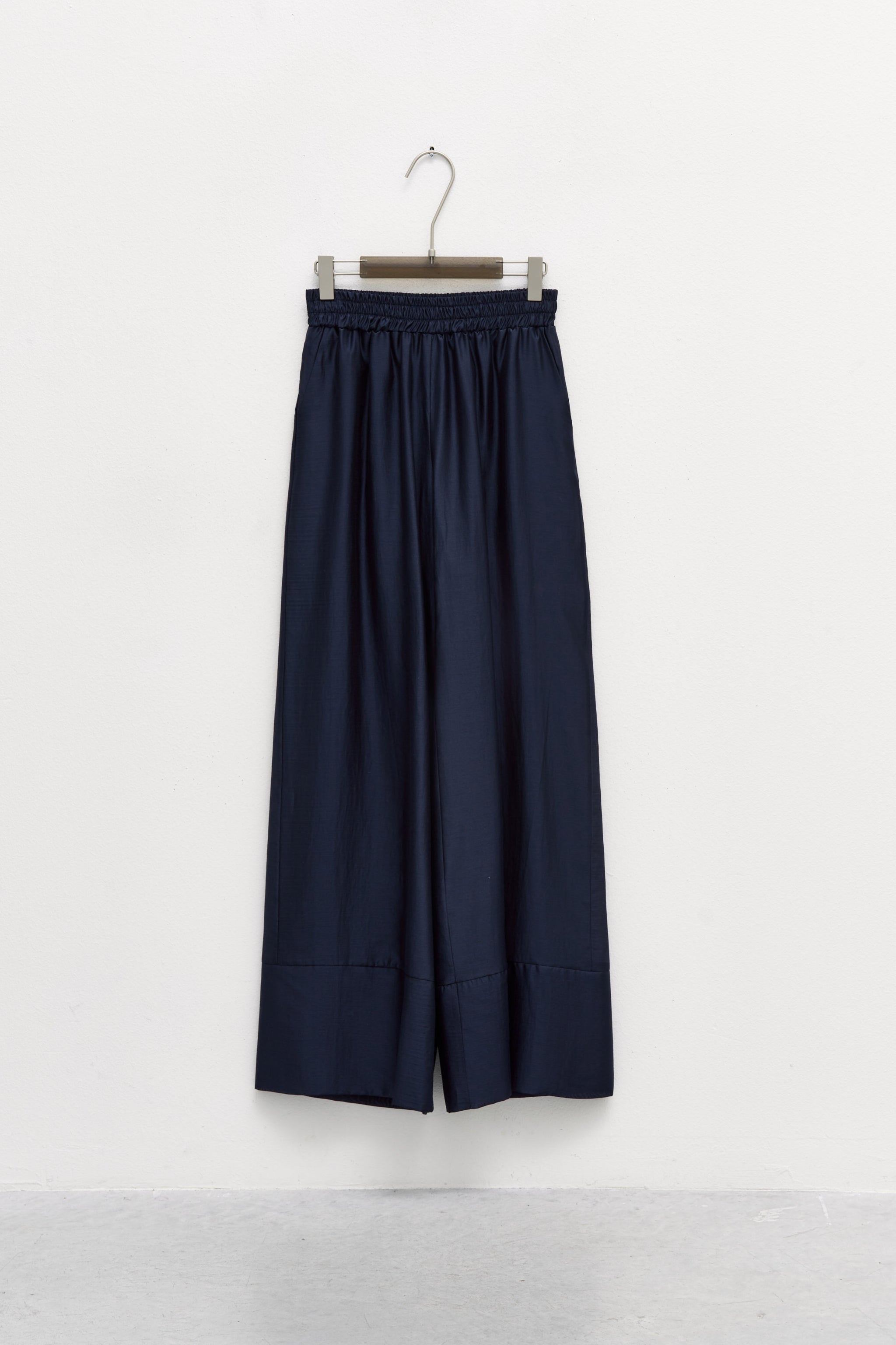 ANETTE NAVY Pants